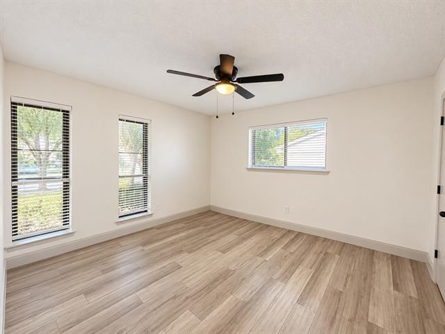 Building Photo - 2404 Kentfield Ln