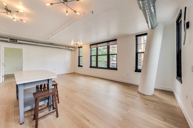 Building Photo - 2125 14th St NW