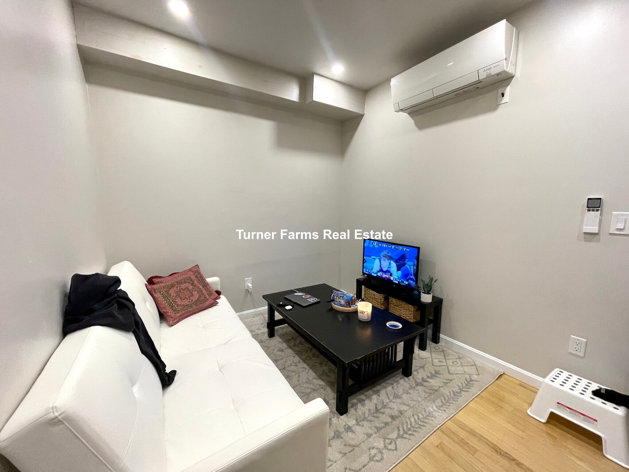 Building Photo - 91 Hudson St