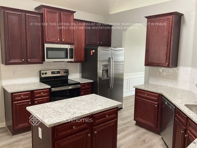 Building Photo - 5058 Manning Dr