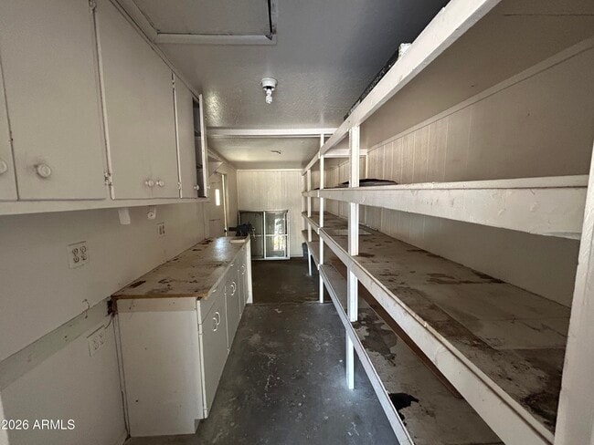 Building Photo - 1817 W Wood Dr