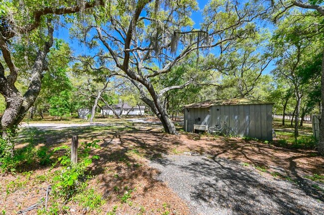 Building Photo - 17351 Maggie Ct