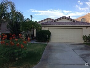 Building Photo - GREAT 4-Bedroom in La Quinta Cove