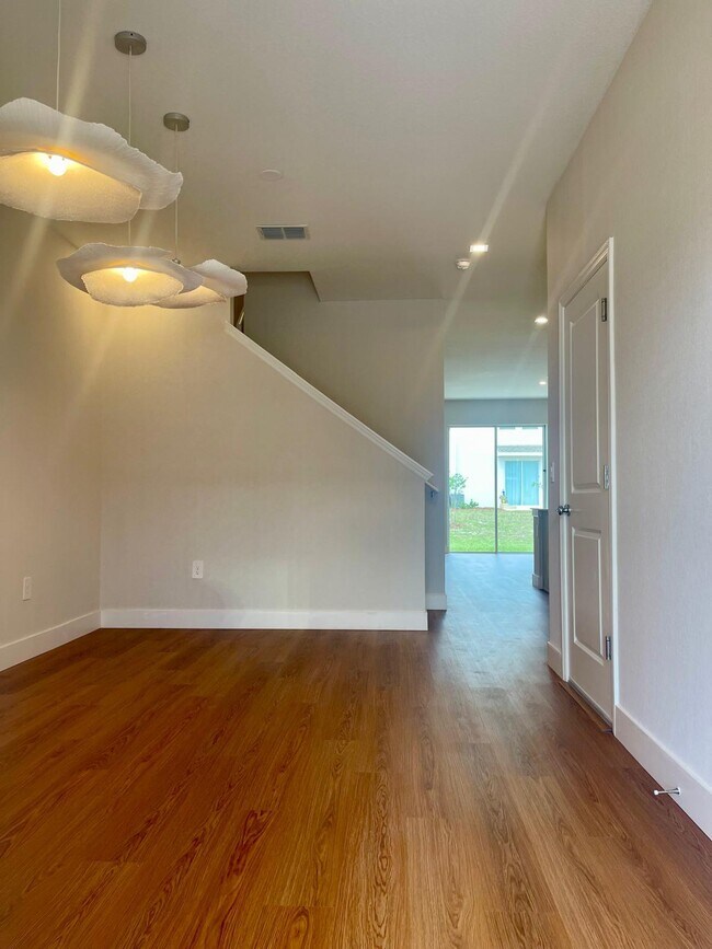 Building Photo - 6159 Park Promenade Way