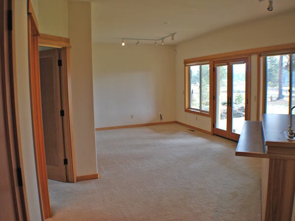 Building Photo - 16727 Pony Express Way