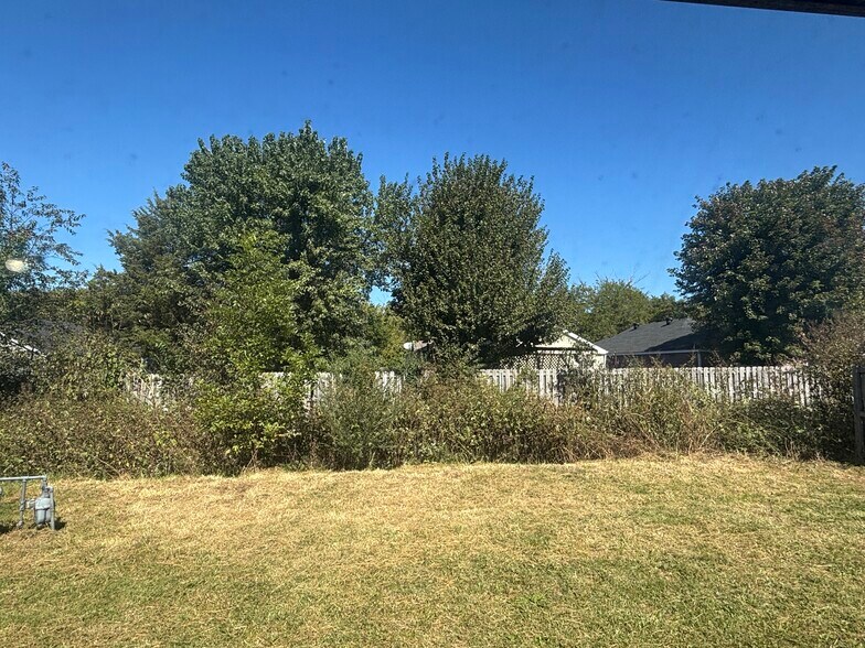 Building Photo - 3166 Singletree Ave