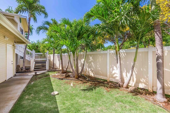 Building Photo - Pets Welcome!  2 bedroom, 2 bathroom single story townhouse