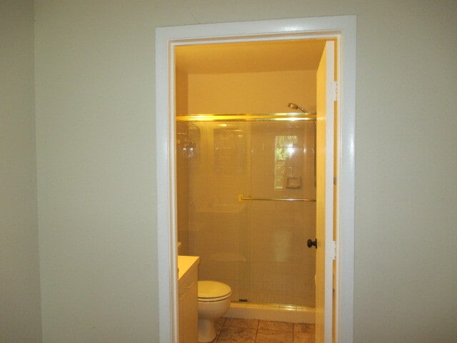 Walk-in shower - 3626 59th Ave W