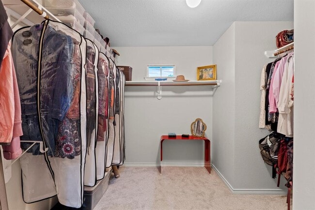 Building Photo - 6300 Needham Ln