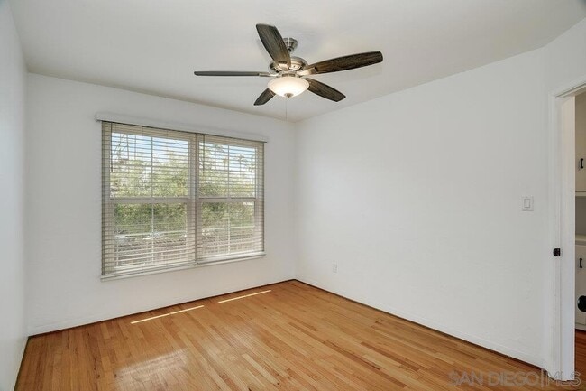 Building Photo - 5064 Marlborough Dr