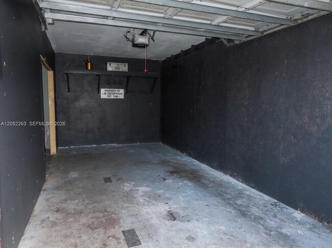 Building Photo - 13964 SW 46th Terrace