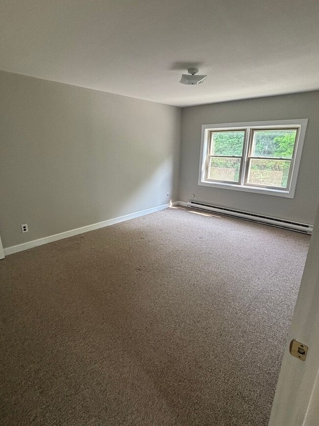 Building Photo - The Townhomes at China Lake LLC