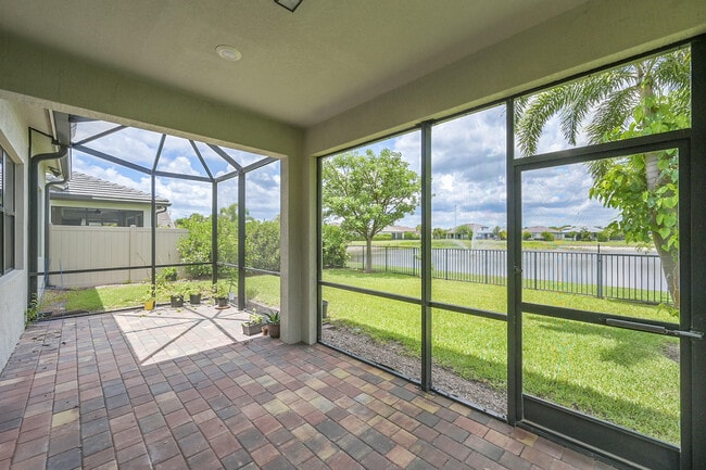 Building Photo - 4995 Cavelletti Rd