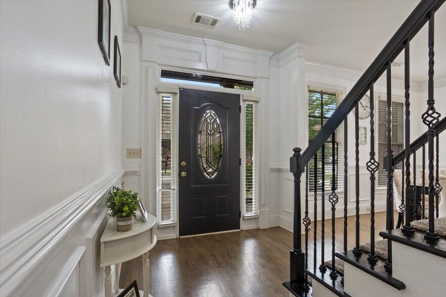 Building Photo - 265 Lily Cove Dr