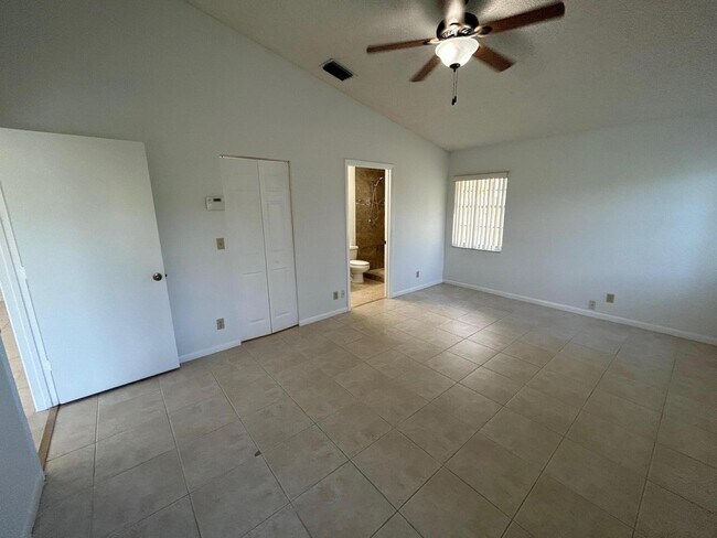 Building Photo - 10136 Boynton Pl Cir