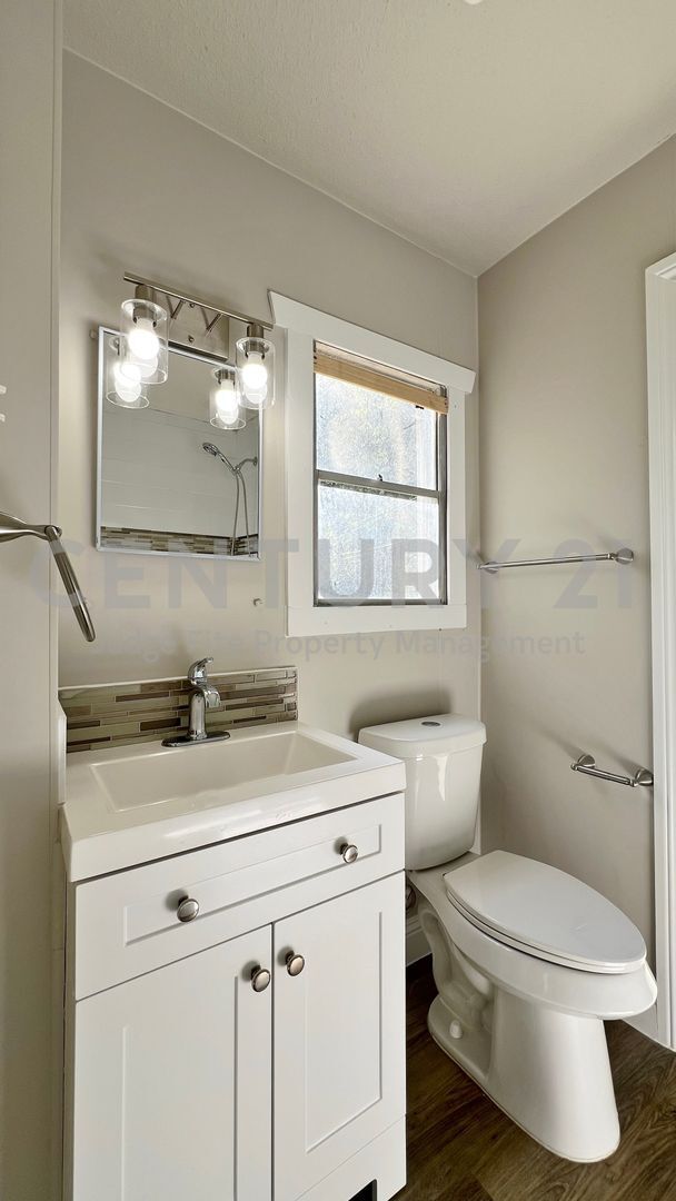 Building Photo - Charming 2/1 in Fort Worth For Rent!