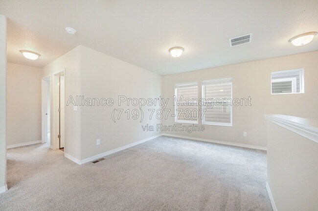 Building Photo - 7851 Lathrop Vw