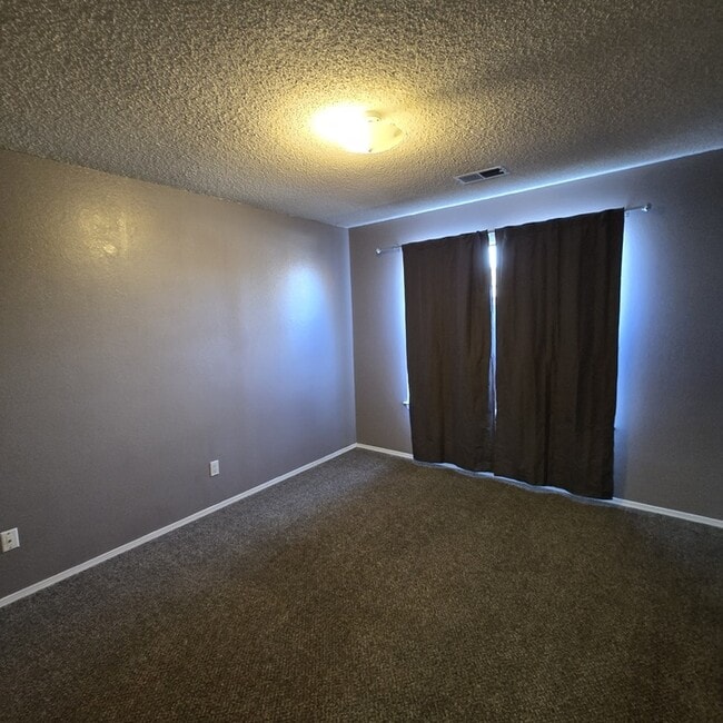 Building Photo - 7304 Grange Ave NW