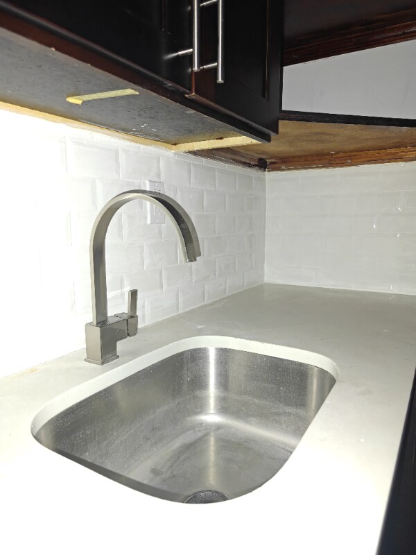 Building Photo - 2409 Tilden Ave