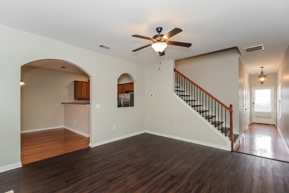 Building Photo - 121 Bethany Manor Dr