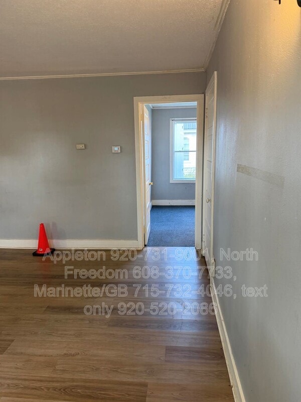 Building Photo - S7559 US-12