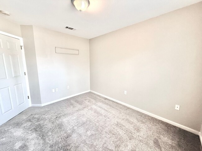 Building Photo - 15253 E Bayou Dr