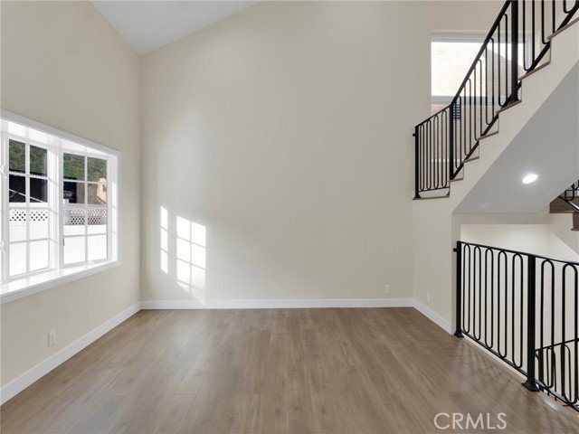 Building Photo - 4530 Ensenada Dr