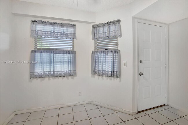 Building Photo - 1201 SW 128th Terrace