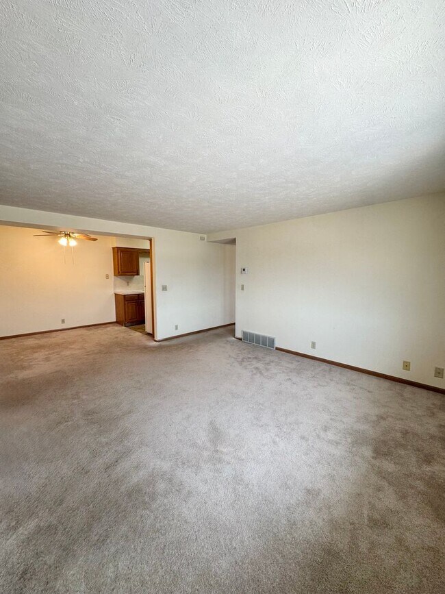 Building Photo - 2675 N 93rd St