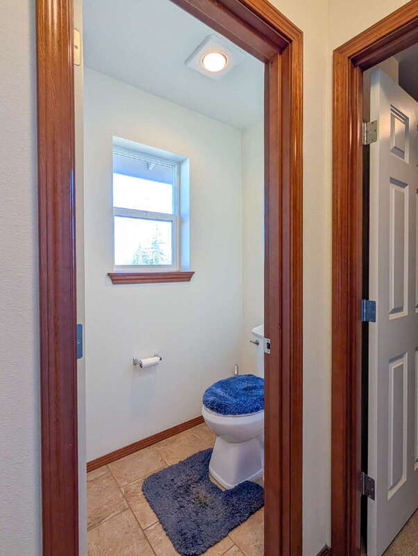 Building Photo - 5907 77th Dr NE