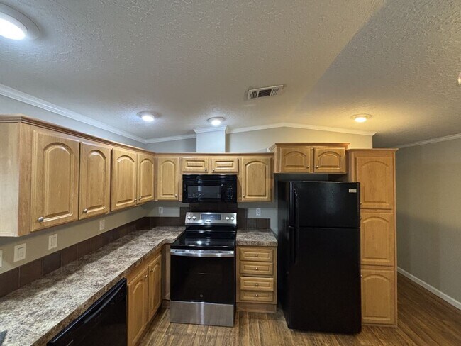 Building Photo - 17 Kimberly Ct