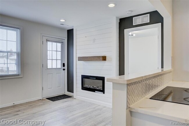 Building Photo - 23826 Kate Ave