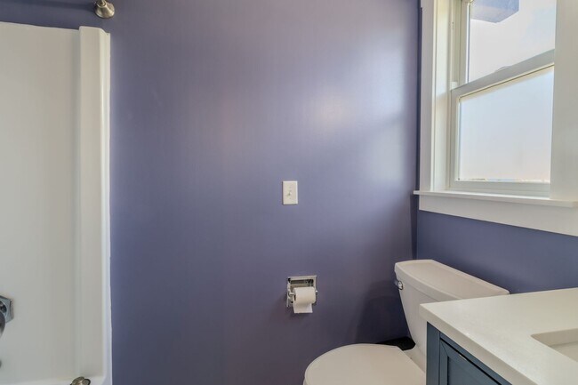 Building Photo - 7825 S Lake Leelanau Dr