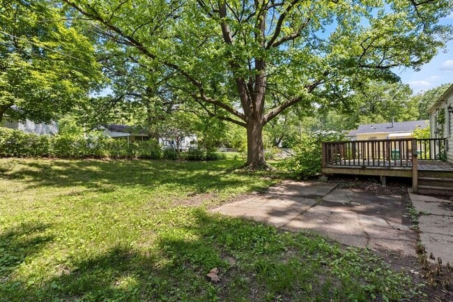 Building Photo - 1115 Bliss Dr