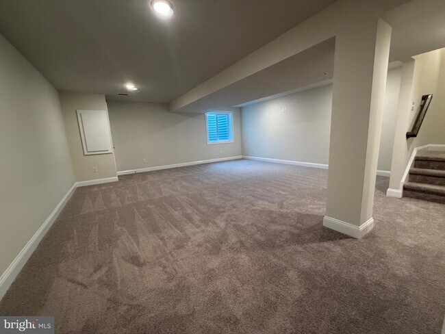Building Photo - 436 Reagans Ln