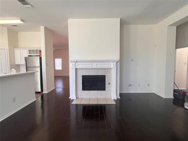 Building Photo - 9221 Harrisburg Ln