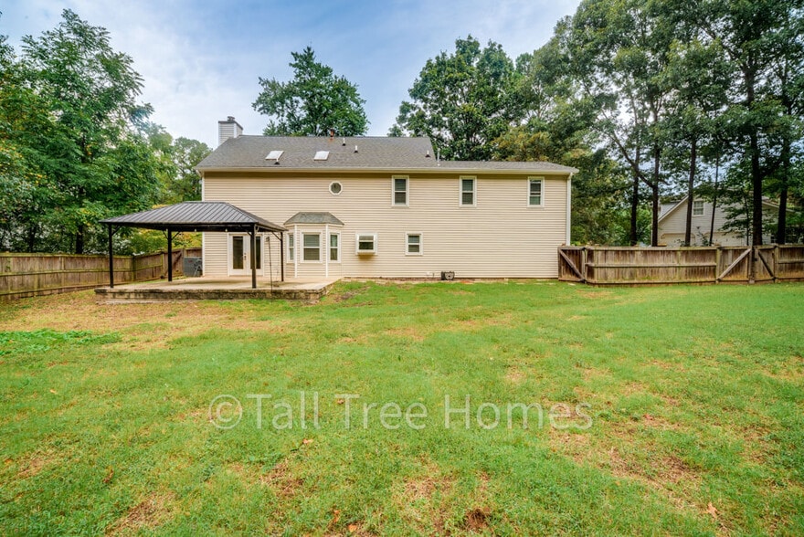 Building Photo - 410 Murry Park