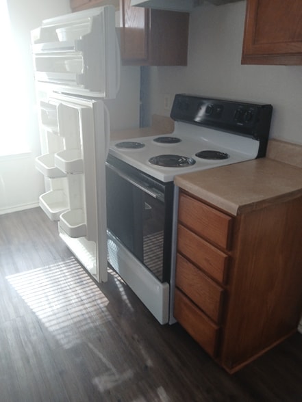 Building Photo - 5804 Redstone Dr