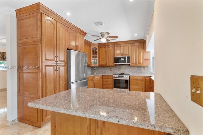 Building Photo - 13241 SW 99th Ct