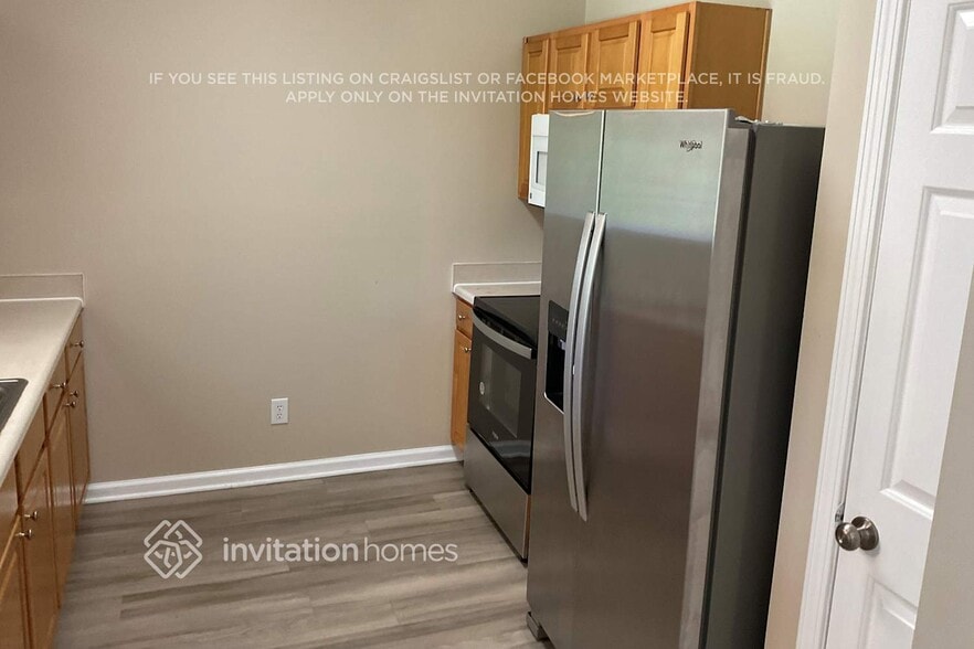 Building Photo - 407 Windstone Trail