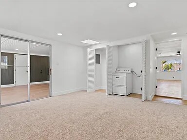 Building Photo - 1209 Avenue G