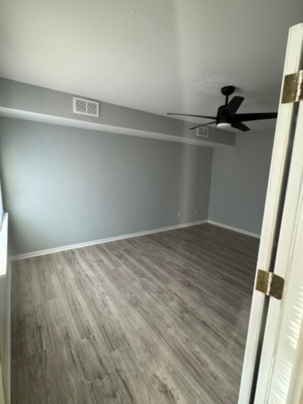 Building Photo - 2606 Westminster Ave