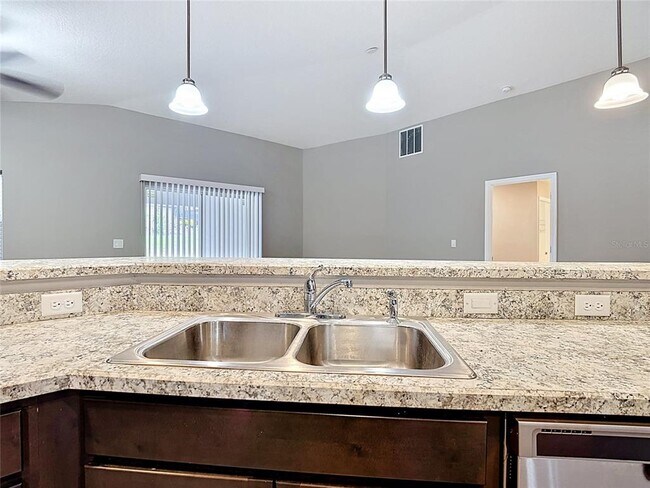 Building Photo - 225 Bella Verano Way