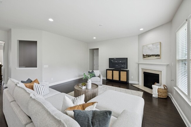 Building Photo - 1719 Biscayne Dr