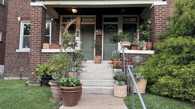 Building Photo - 2112 Portis Ave