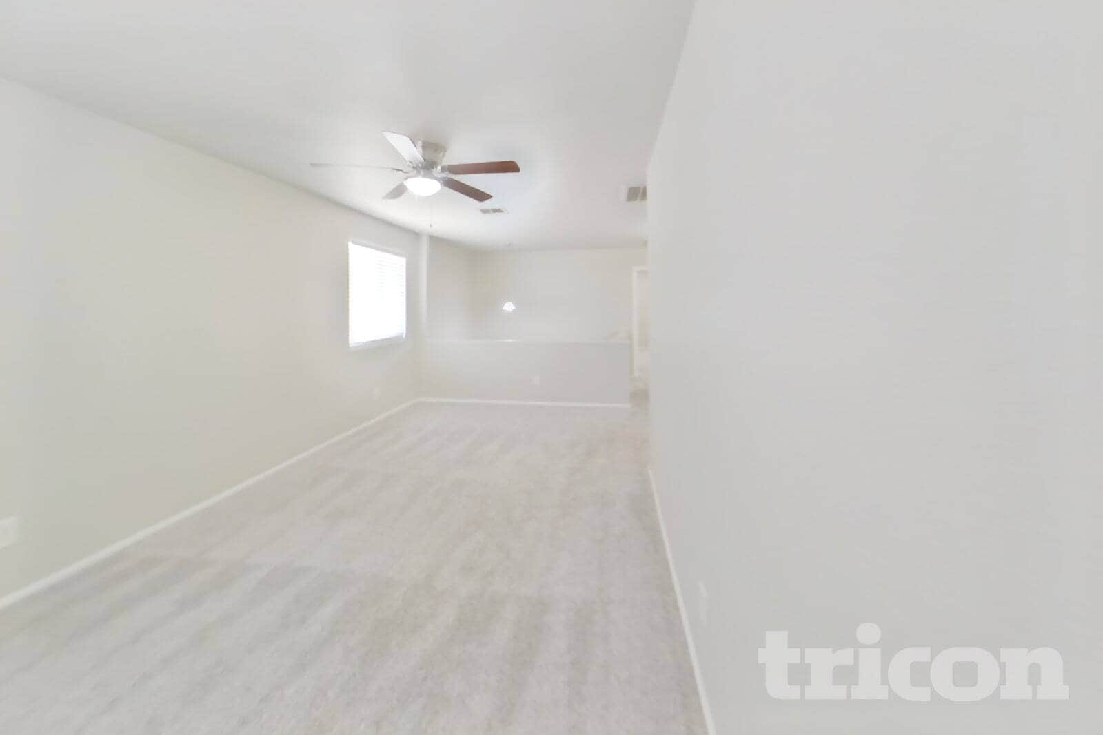 Building Photo - 4151 E Aragonite Ln