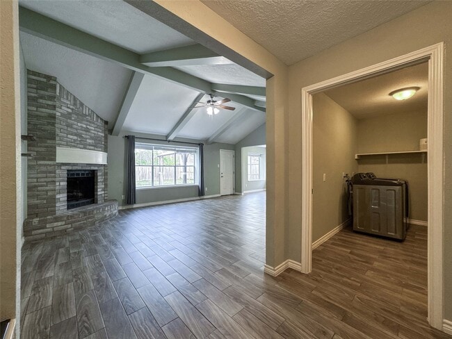 Building Photo - 2706 Orion Dr