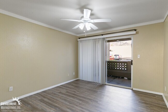 Building Photo - Beautiful 2Bdm 2Ba Condo at the Base of North Mountain Preserve!