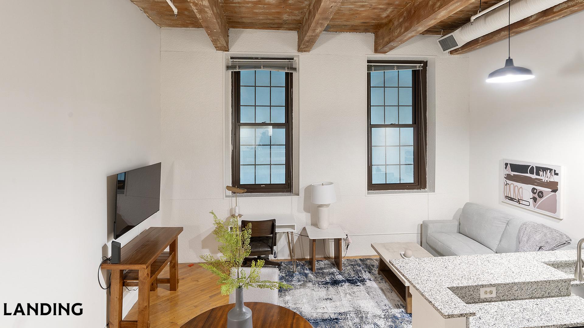 Building Photo - 121 S Fremont Ave