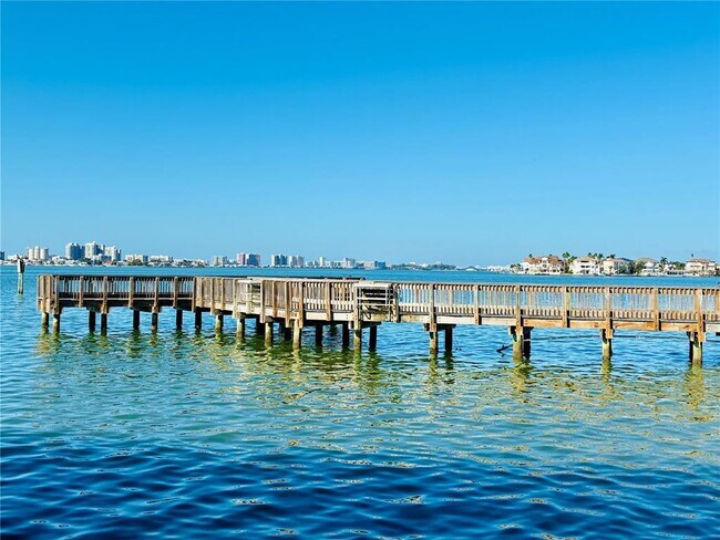 Building Photo - 113 12th St